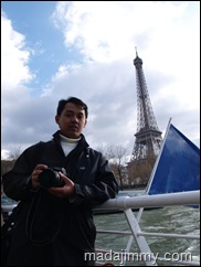Eiffel Tower   by day